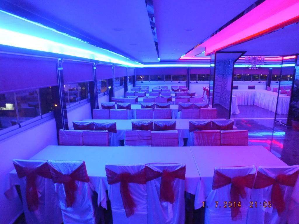 Grand Onur Hotel Iskenderun Bagian luar foto